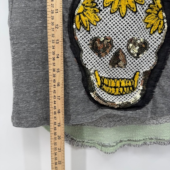 The Clas-sic Y2K Skull Sequin Sunflower Graphic Tank Top Women Made in USA Small - Picture 7 of 7